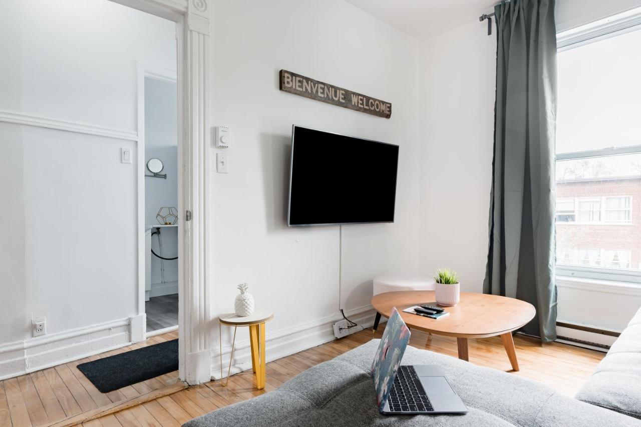 Apartments Near Montreal Olympic Park Bagian luar foto